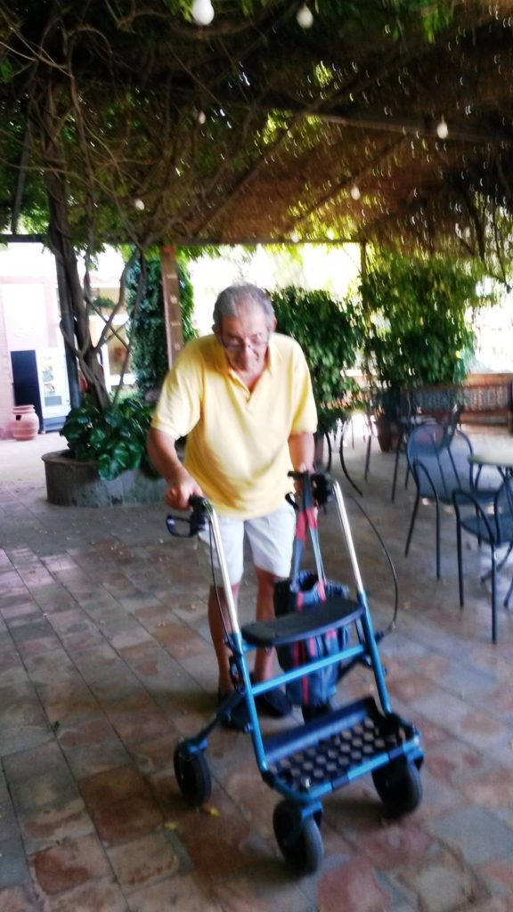 14380079_1084602684956607_2948360178675575345_o_1084602684956607